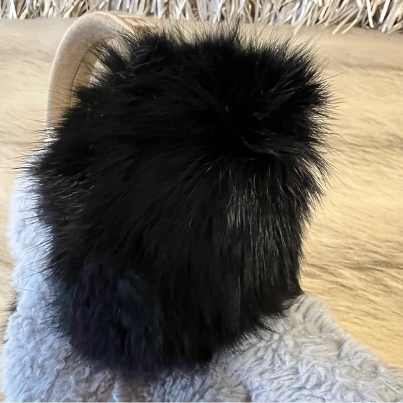MICHAEL KORS (not outlet!) Black Fur Earmuffs Logo Tan Lettering on Headband - Picture 9 of 12